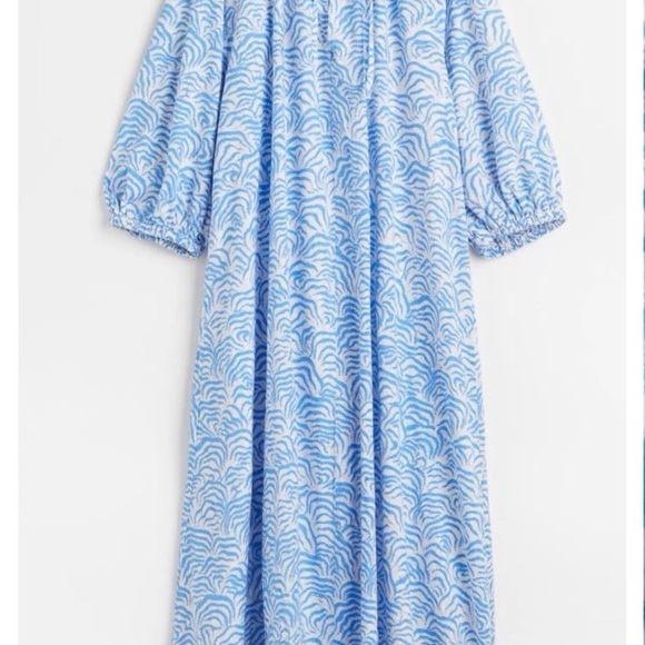 H&M Blue and White Patterned Maxi Dress - Picture 3 of 5